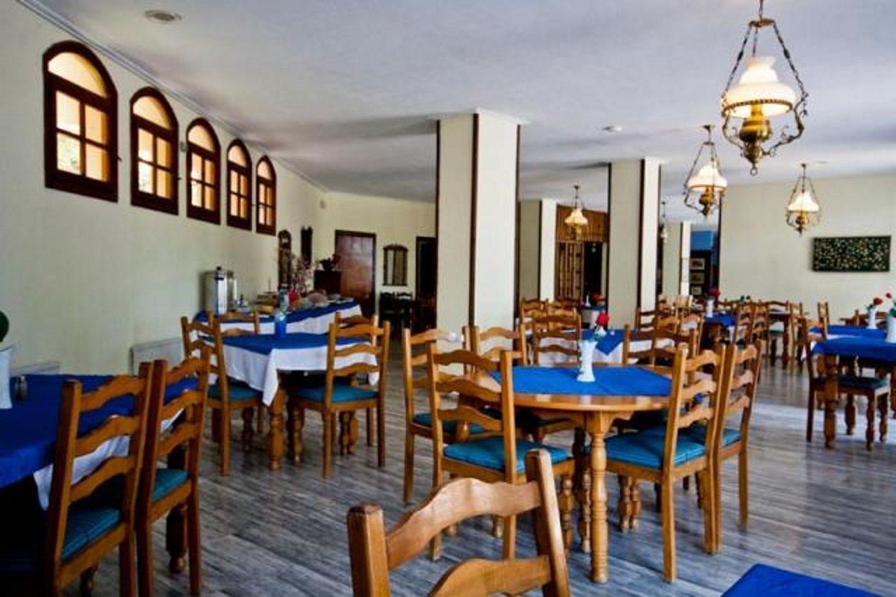 Theodorou Beach Hotel Apartments プサリビ エクステリア 写真